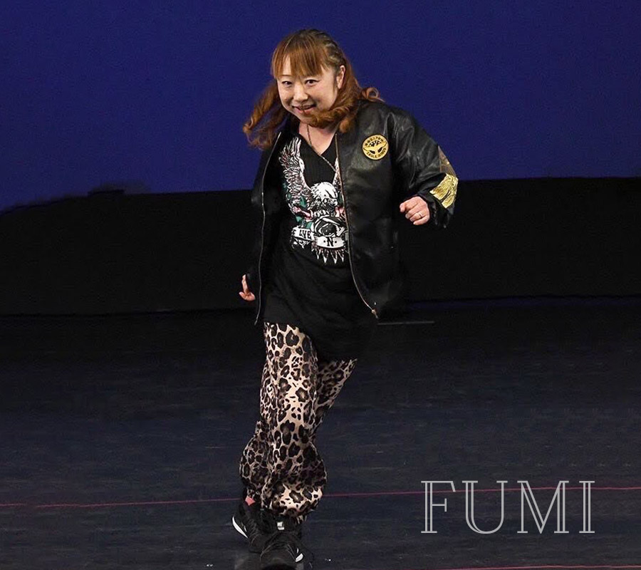 インストラクター FUMI